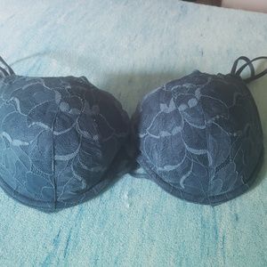 Victoria's Secret Very Sexy Lace Deep V bra
